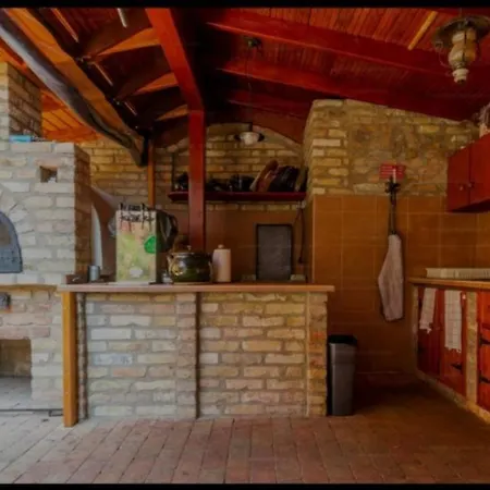 Kalozlak Vendeghaz 保洛兹瑙克